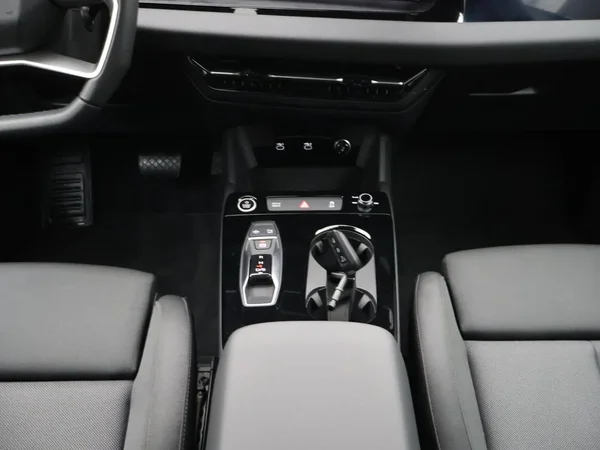 Audi Q6 e-tron (2026) — foto 6 van 29