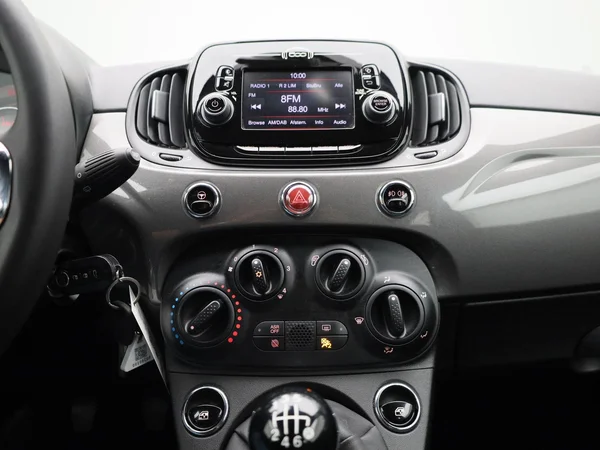 Fiat 500 (2021) — foto 36 van 36