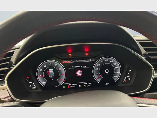 Audi Q3 (2023) — foto 4 van 27