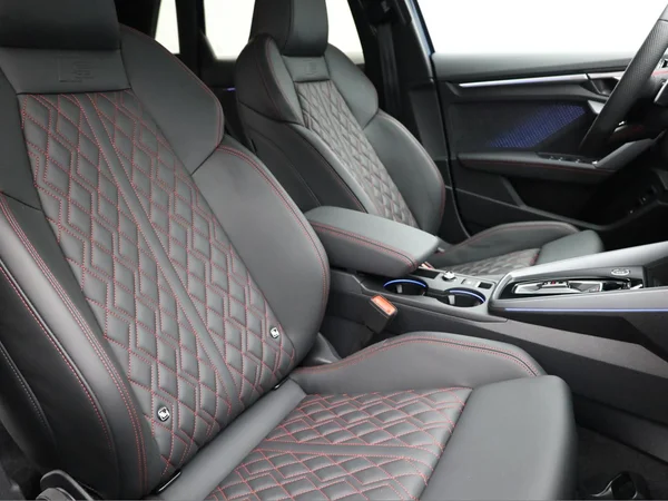 AUDI A3 Sportback PHEV (2025) — foto 21 van 24