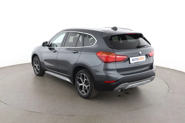 BMW X1 (2017) — foto 10 van 16