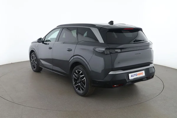 Peugeot 5008 (2024) — foto 10 van 16