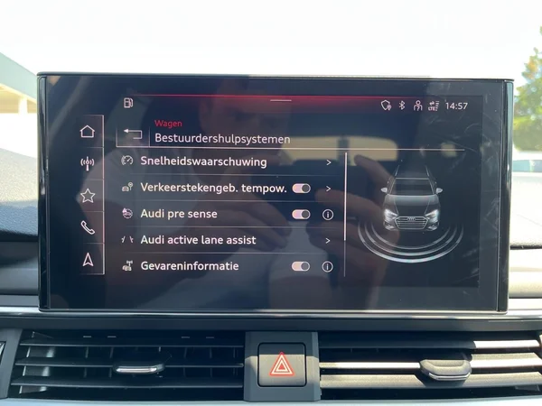 AUDI A4 Avant (2024) — foto 7 van 22
