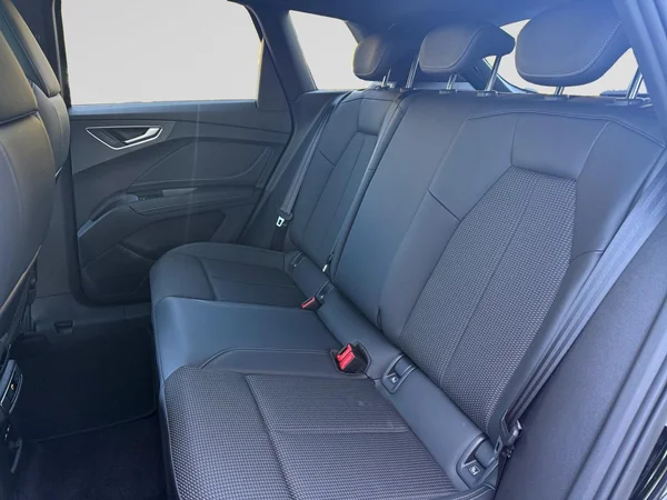 AUDI Q4 e-tron (2026) — foto 6 van 14