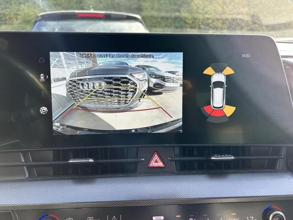 KIA Sportage (2024) — foto 9 van 32