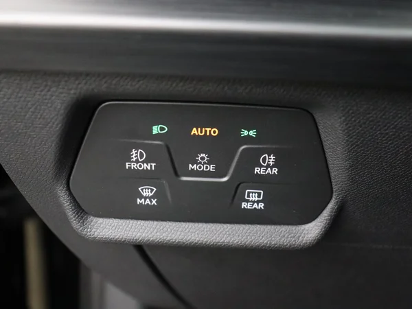 CUPRA Leon (2024) — foto 17 van 26