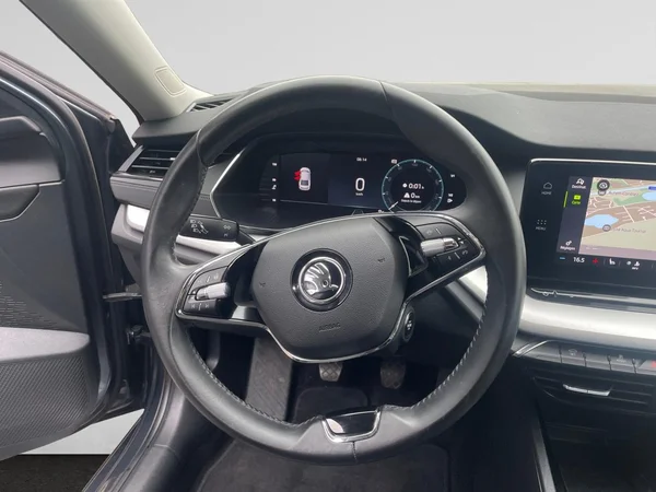 SKODA Octavia (2022) — foto 7 van 21