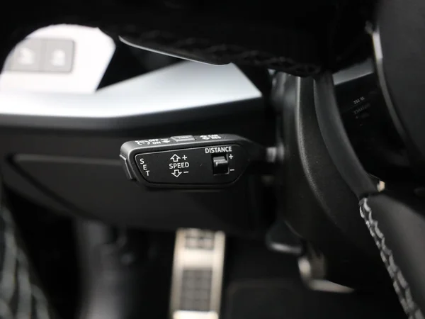 AUDI A3 Sportback (2025) — foto 8 van 21