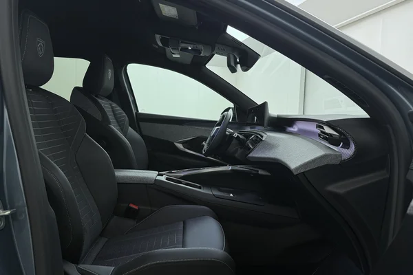 Peugeot 5008 (2025) — foto 16 van 18
