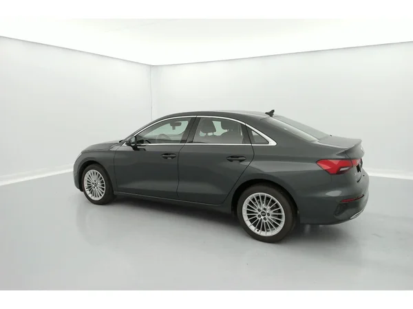 AUDI A3 Sedan (2022) — foto 35 van 36