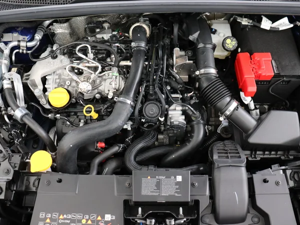 RENAULT Captur (2025) — foto 6 van 28