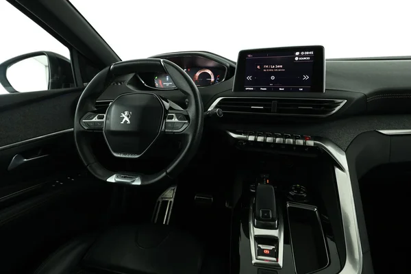 Peugeot 3008 (2018) — foto 4 van 16