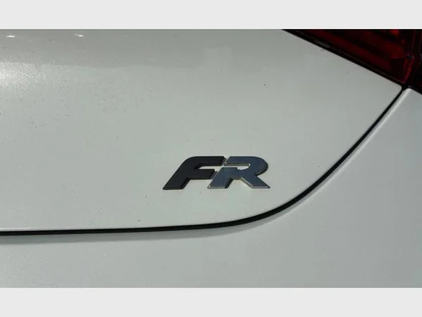 Seat Leon (2024) — foto 10 van 20