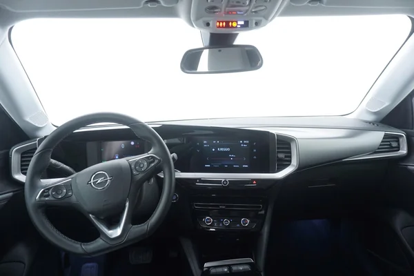 Opel E-Mokka (2021) — foto 5 van 26
