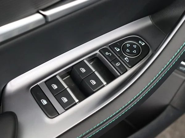 BYD Seal U (2025) — foto 21 van 34