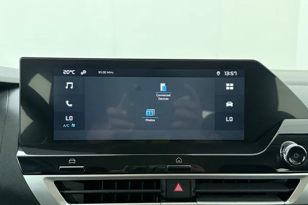Citroen C4 (2022) — foto 3 van 22