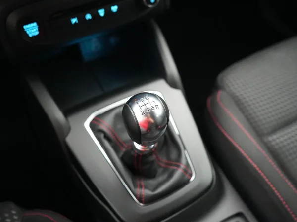 Ford Focus (2024) — foto 2 van 23