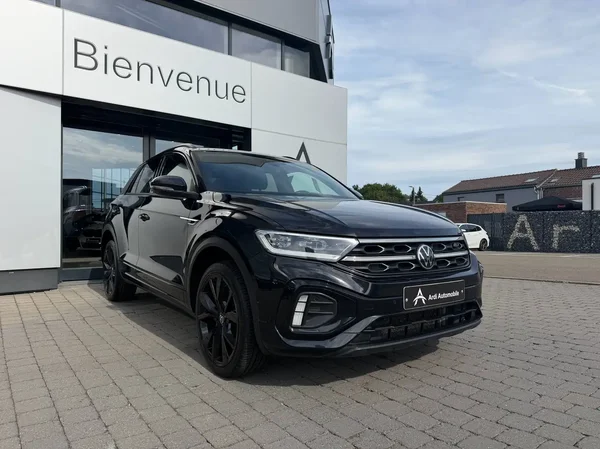 Volkswagen T-Roc (2022) — foto 18 van 24