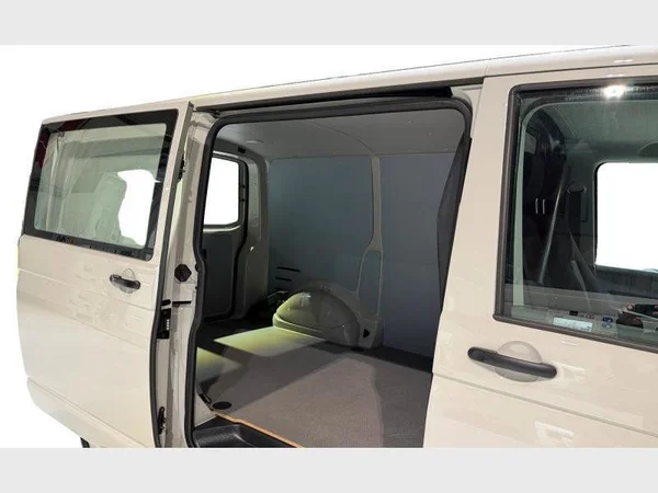 Volkswagen Transporter T6.1 1000 Fou Swb (2023) — foto 15 van 24
