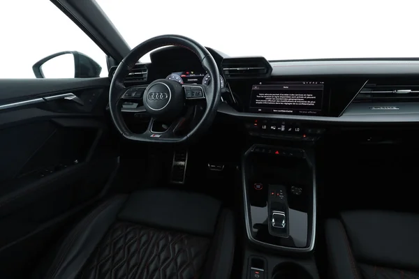 Audi S3 (2023) — foto 4 van 16