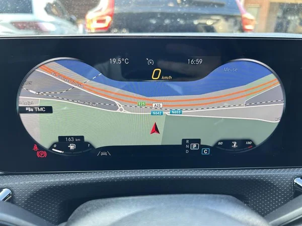 MERCEDES-BENZ CLA Coupé Dsl (C118) (2021) — foto 10 van 35