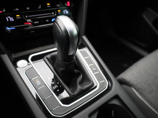 Volkswagen Passat (2024) — foto 21 van 44