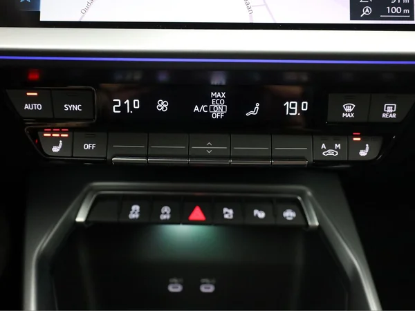 AUDI A3 Sedan (2025) — foto 11 van 24