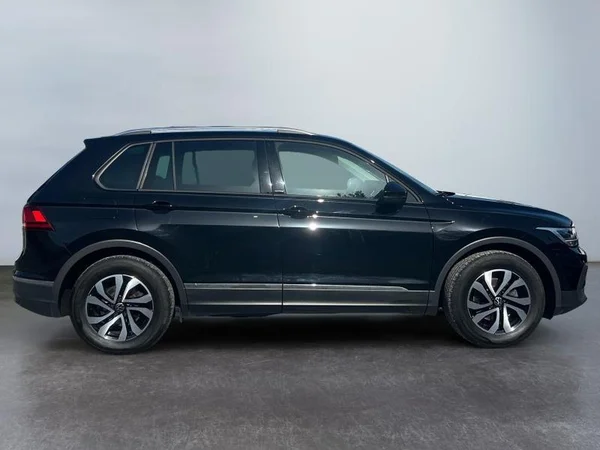 VOLKSWAGEN Tiguan Dsl (2022) — foto 29 van 31