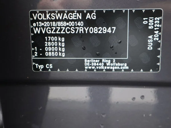 VOLKSWAGEN Taigo (2024) — foto 3 van 23
