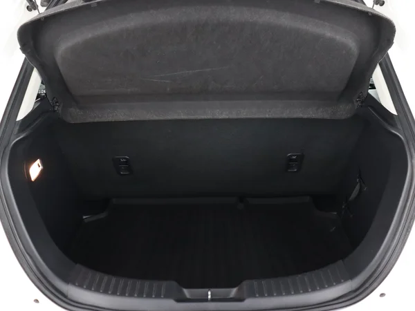 MAZDA 2 (2021) — foto 8 van 26