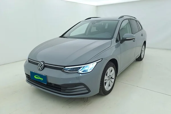 Volkswagen Golf VIII SW (2022) — foto 19 van 22