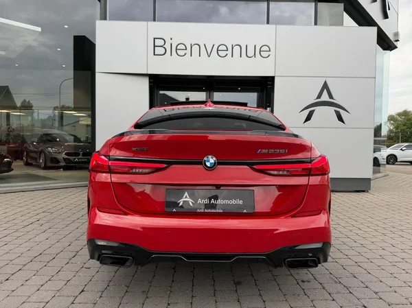 Bmw 235 (2022) — foto 26 van 30
