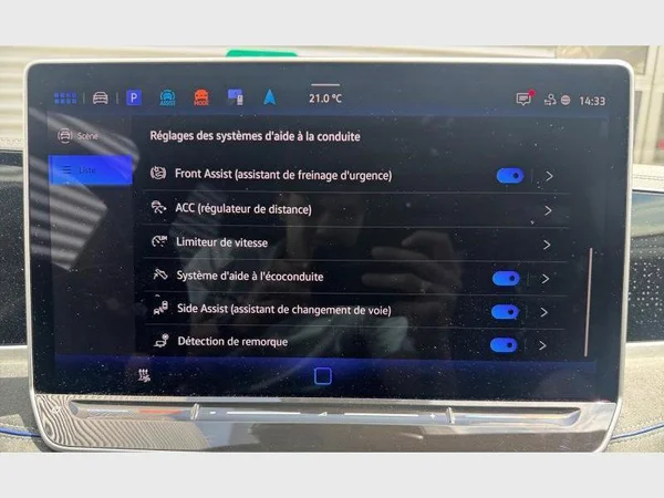 Volkswagen Passat Variant eHybrid (2026) — foto 14 van 30