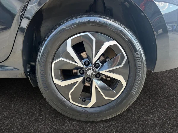 SKODA Kamiq (2025) — foto 11 van 20