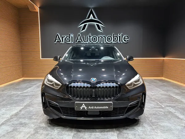 Bmw 118 (2022) — foto 12 van 27