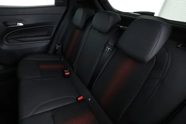 Alfa Romeo Junior (2025) — foto 5 van 16
