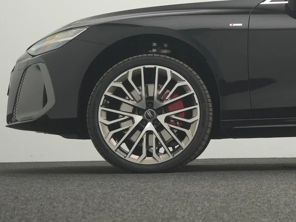 AUDI A6 Avant (2025) — foto 8 van 13