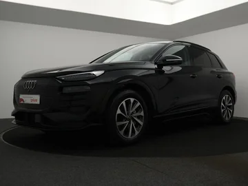 AUDI Q6 e-tron (2026)