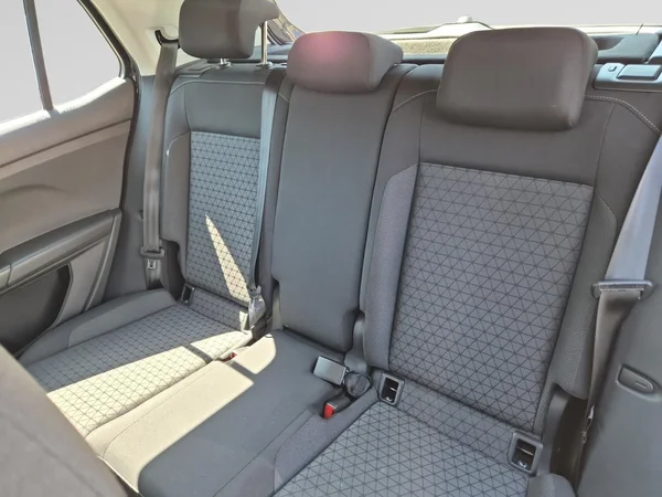 VOLKSWAGEN T-Cross (2024) — foto 10 van 24