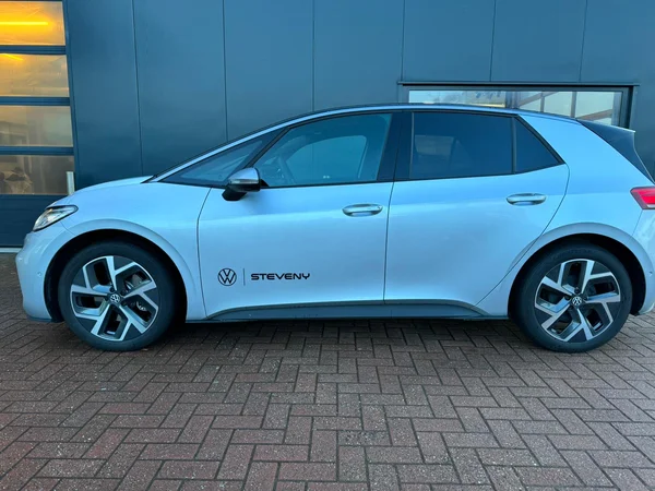 VOLKSWAGEN ID.3 (2023) — foto 5 van 11
