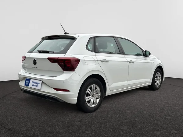 VOLKSWAGEN Polo (2024) — foto 18 van 22