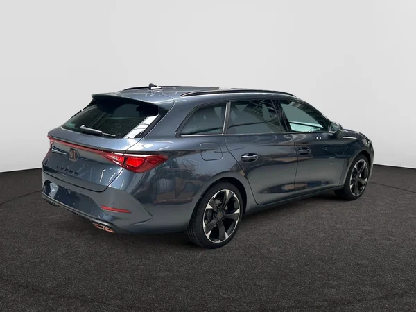CUPRA Leon ST (2024) — foto 13 van 23