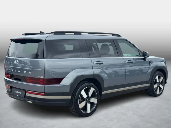 Hyundai Santa Fe (2025) — foto 28 van 29