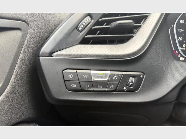 BMW 1 Hatch (2020) — foto 13 van 24