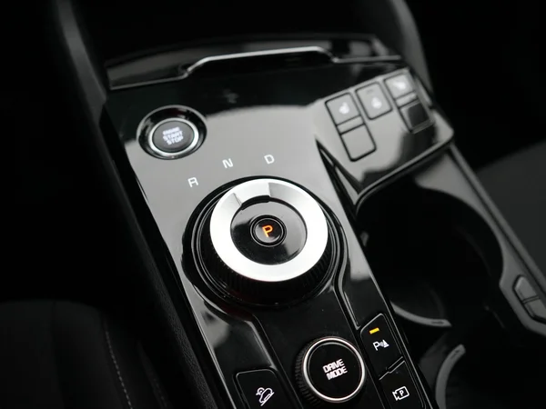 Kia Sportage (2024) — foto 2 van 24
