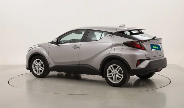 Toyota C-HR Hybrid (HEV) (2021) — foto 15 van 21