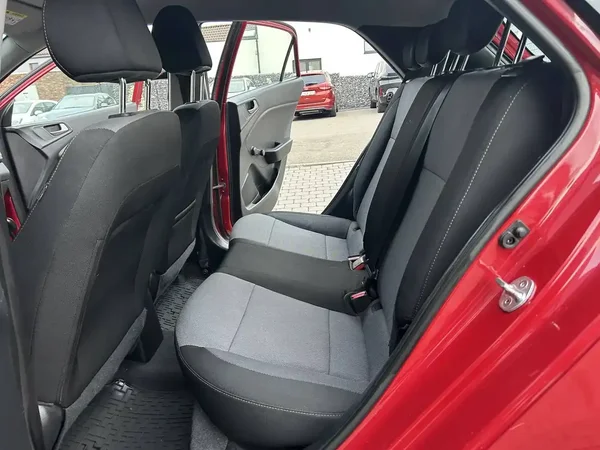 Hyundai I20 (2017) — foto 4 van 16