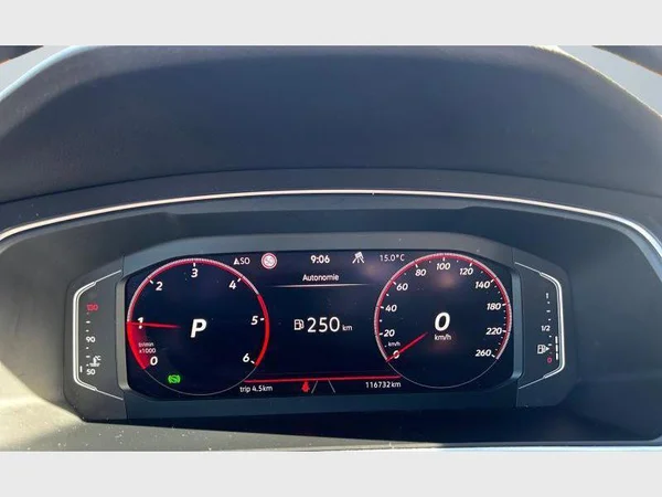 Volkswagen Tiguan Allspace (2022) — foto 4 van 33