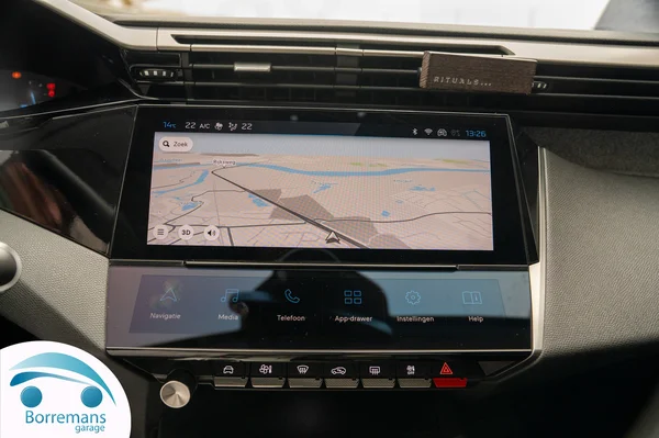 Peugeot 308 (2023) — foto 47 van 60