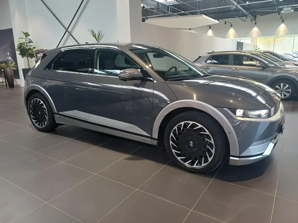 Hyundai IONIQ 5 (2025) — foto 25 van 25